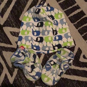 Zutano booties and matching hat. 3 months.